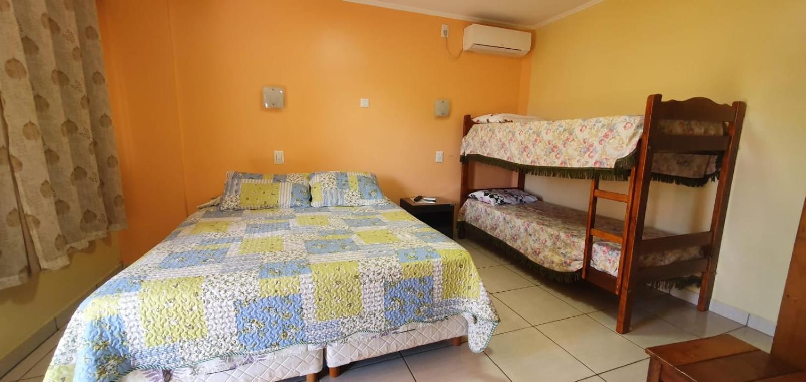 Hospedaje Jose Gorgues Puerto Iguazu Bagian luar foto